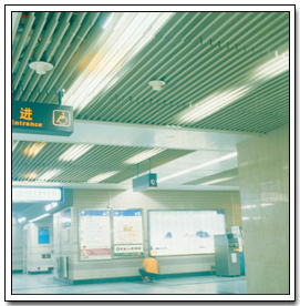 ���̰���