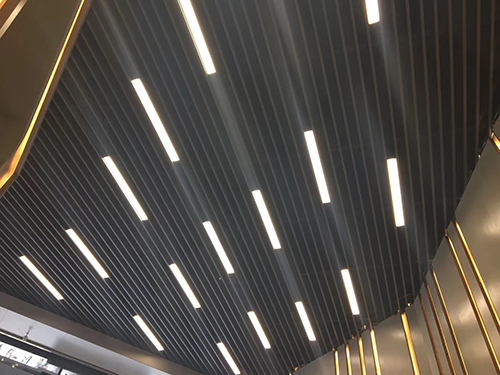 ��ͨ��Ч���D